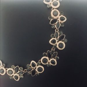 Formal gorgeous jewel necklace
